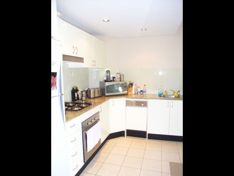 18/29 HOLTERMANN STREET, Crows Nest NSW 2065