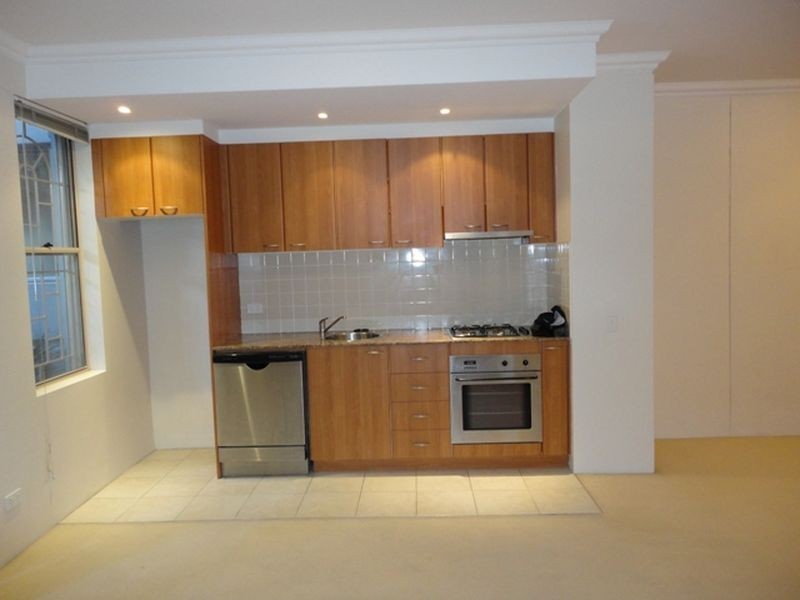 10/13 Ernest Street, Crows Nest NSW 2065