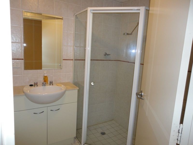 10/13 Ernest Street, Crows Nest NSW 2065