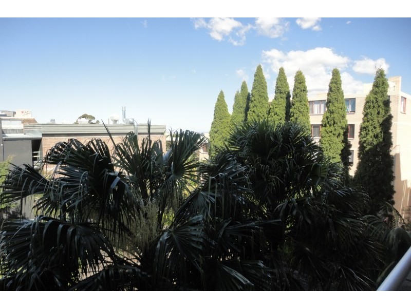 32/41 Rocklands Road, Wollstonecraft NSW 2065