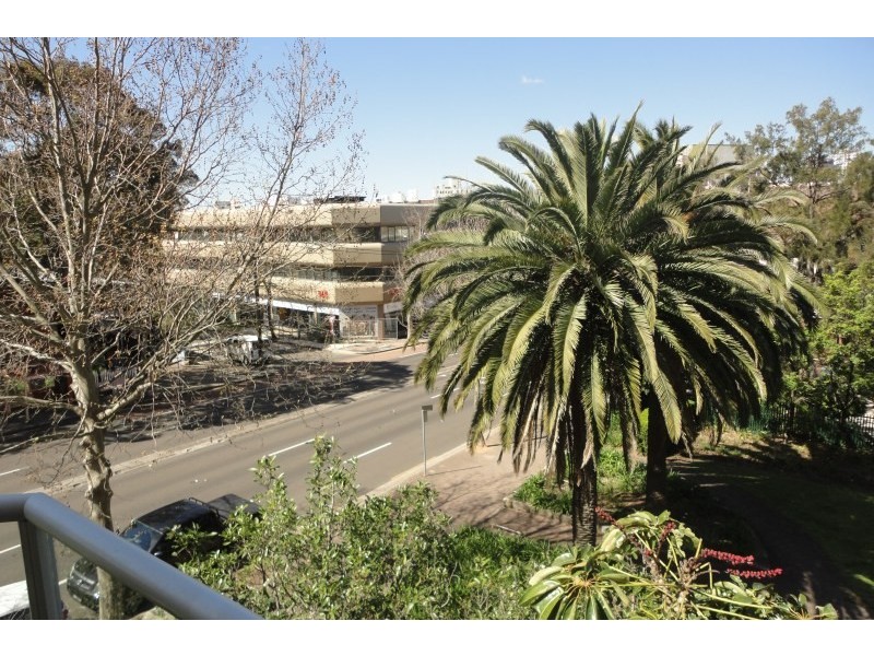 32/41 Rocklands Road, Wollstonecraft NSW 2065