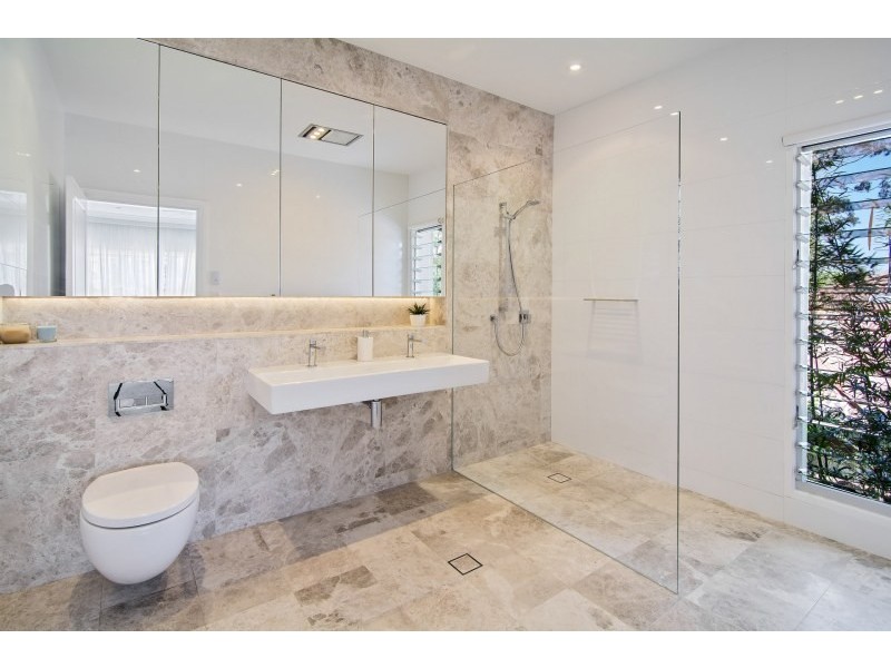 8 Innes Road, Greenwich NSW 2065