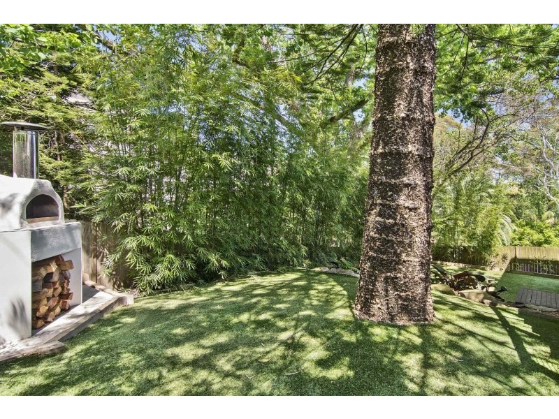 8 Innes Road, Greenwich NSW 2065