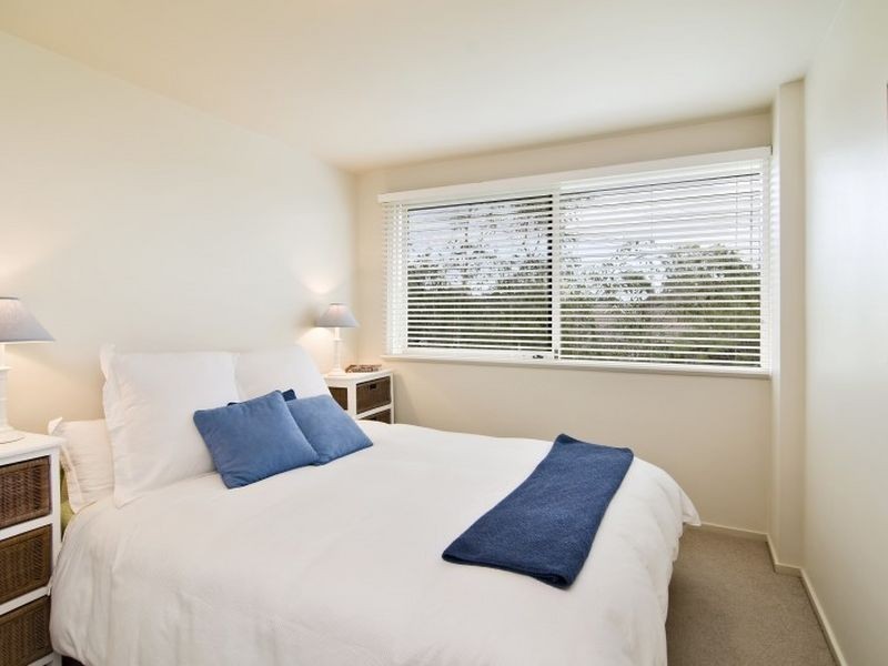 2/18 SHIRLEY ROAD, Wollstonecraft NSW 2065
