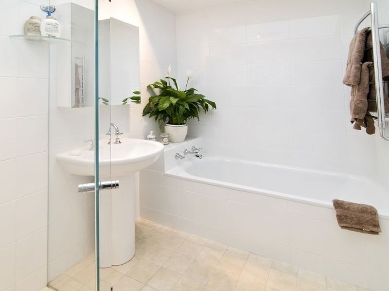 2/18 SHIRLEY ROAD, Wollstonecraft NSW 2065