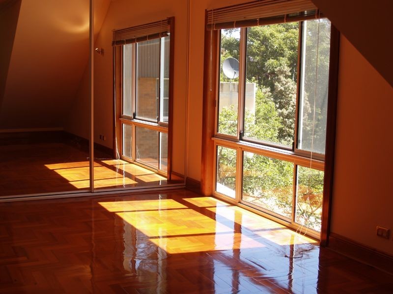 MILRAY AVENUE, Wollstonecraft NSW 2065