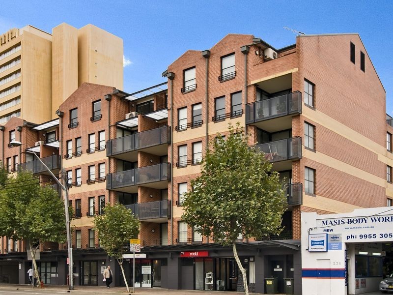 68/236 Pacific Highway, Crows Nest NSW 2065