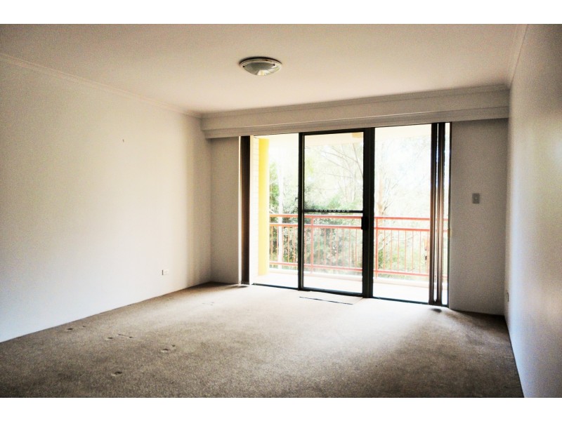 4/15A Herbert Street, St Leonards NSW 2065