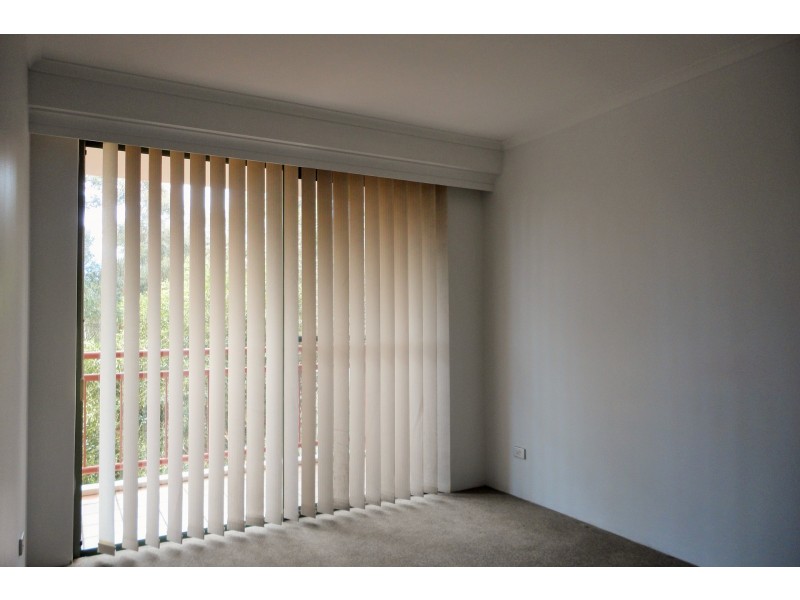 4/15A Herbert Street, St Leonards NSW 2065