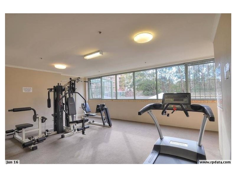 4/15A Herbert Street, St Leonards NSW 2065