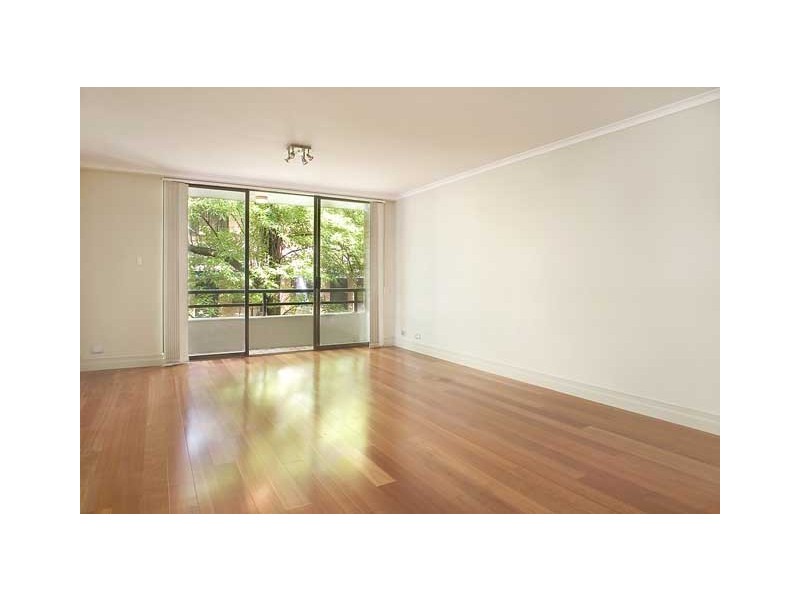 8/2 Rodborough Avenue, Crows Nest NSW 2065