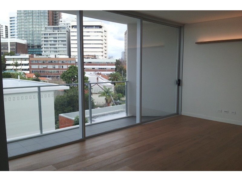 1007/8 Northcote Street, St Leonards NSW 2065