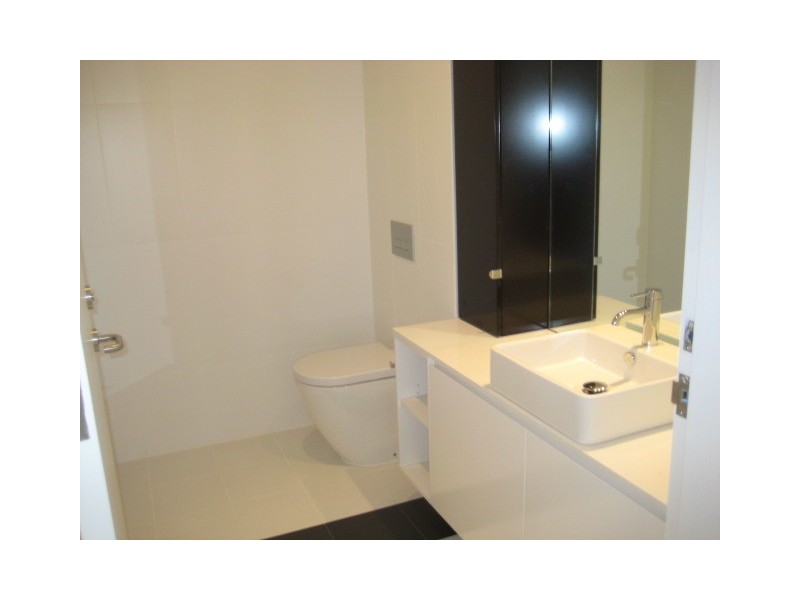 1007/8 Northcote Street, St Leonards NSW 2065