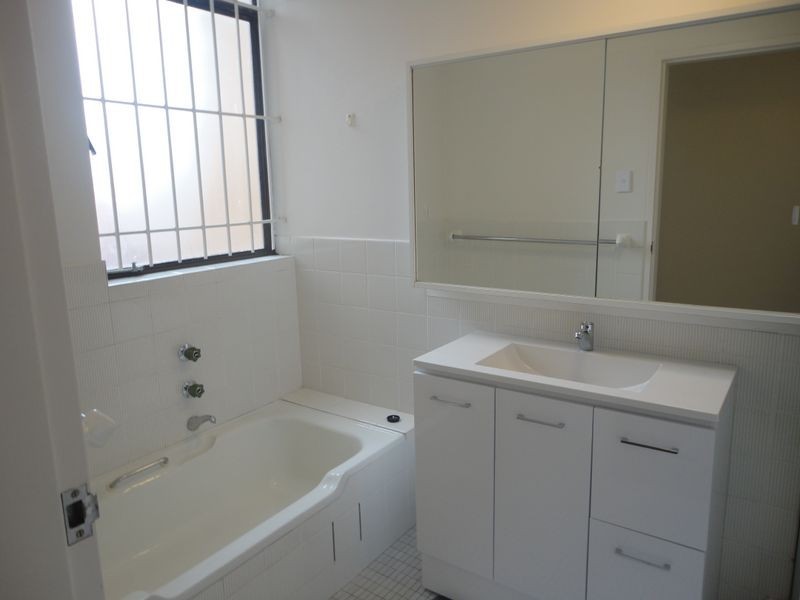 2/29 River Road, Wollstonecraft NSW 2065