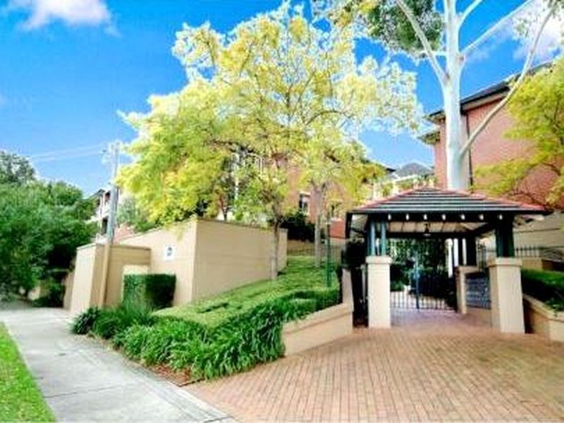 18/40-44 Rosalind Street, Cammeray NSW 2062