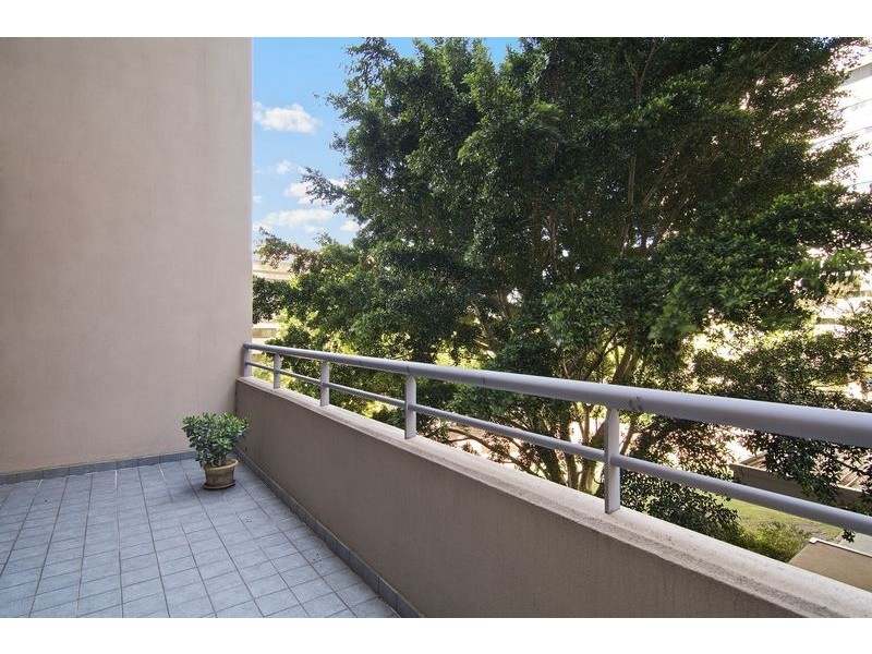 117/1 Sergeants Lane, St Leonards NSW 2065