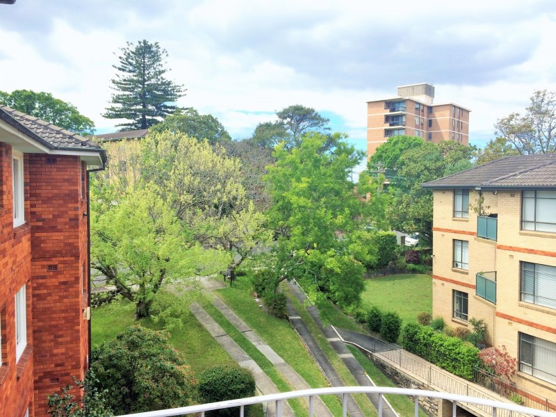 12/6 Milner Crescent, Wollstonecraft NSW 2065