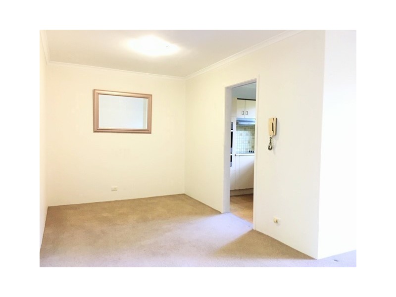 16/2 Rodborough Avenue, Crows Nest NSW 2065