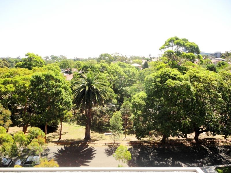 604/6 Duntroon Avenue, St Leonards NSW 2065