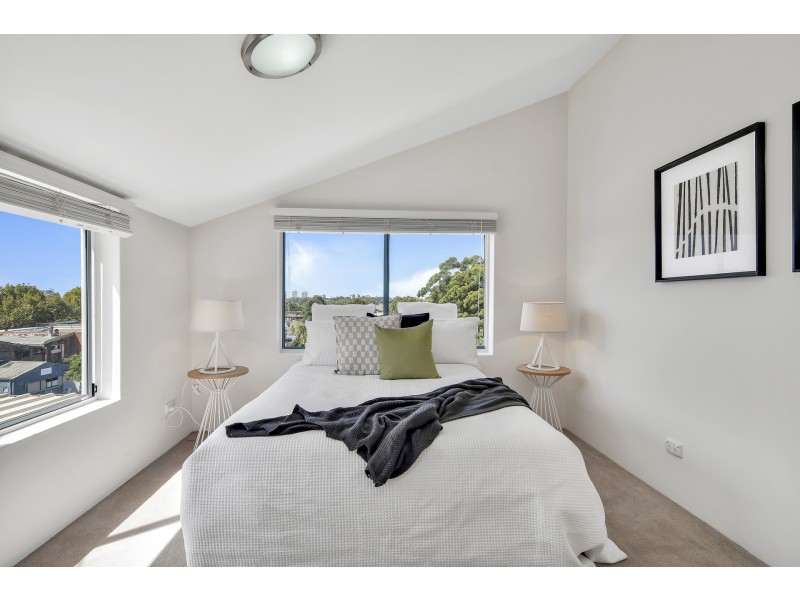 35/12 Hayberry Street, Crows Nest NSW 2065