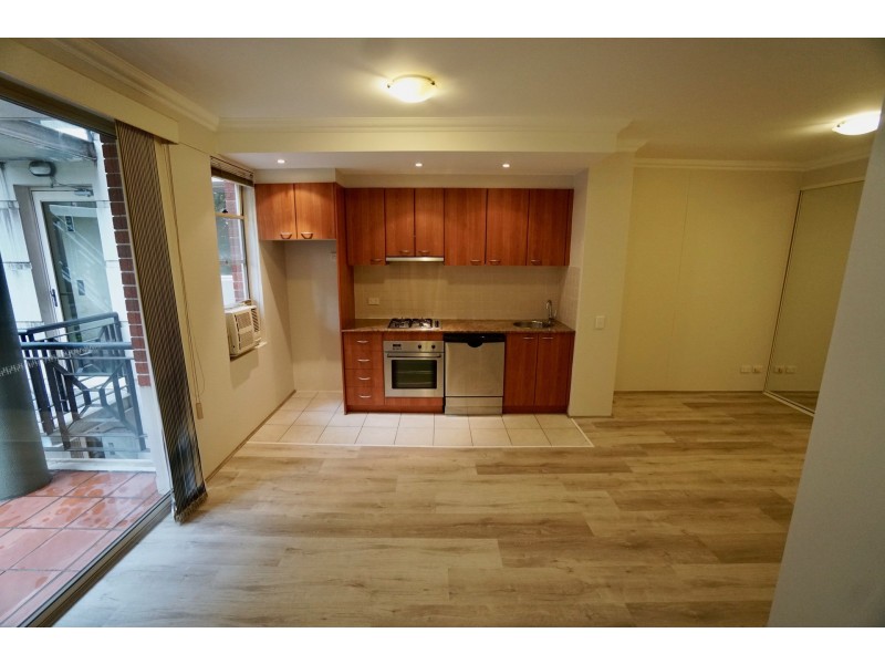 22/13 Ernest Street, Crows Nest NSW 2065