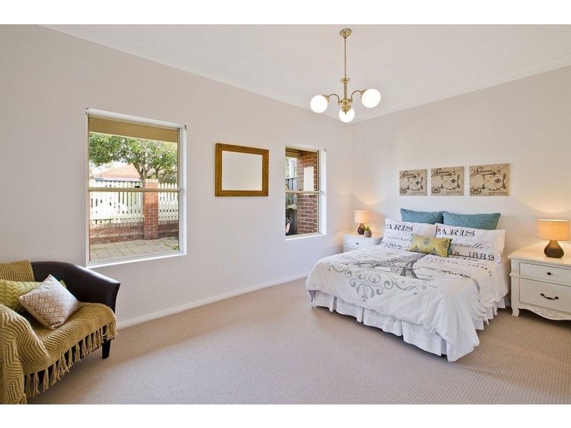 78 Holtermann Street, Crows Nest NSW 2065