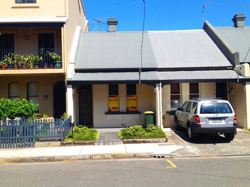 8 Eden Street, Crows Nest NSW 2065