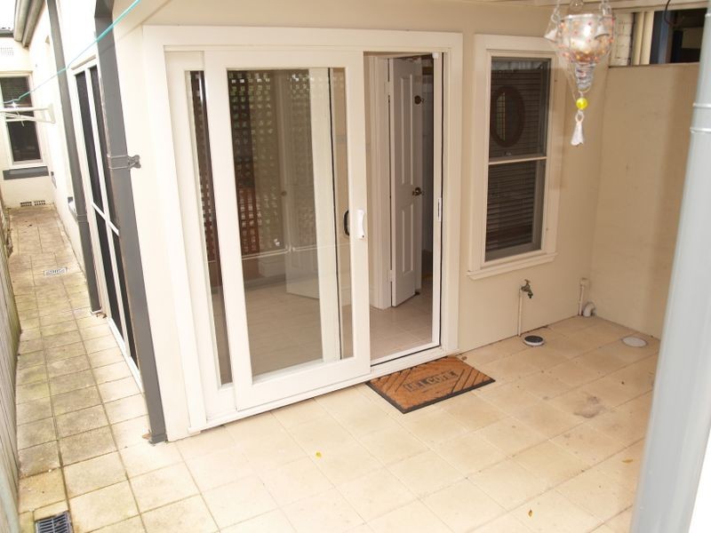 8 Eden Street, Crows Nest NSW 2065