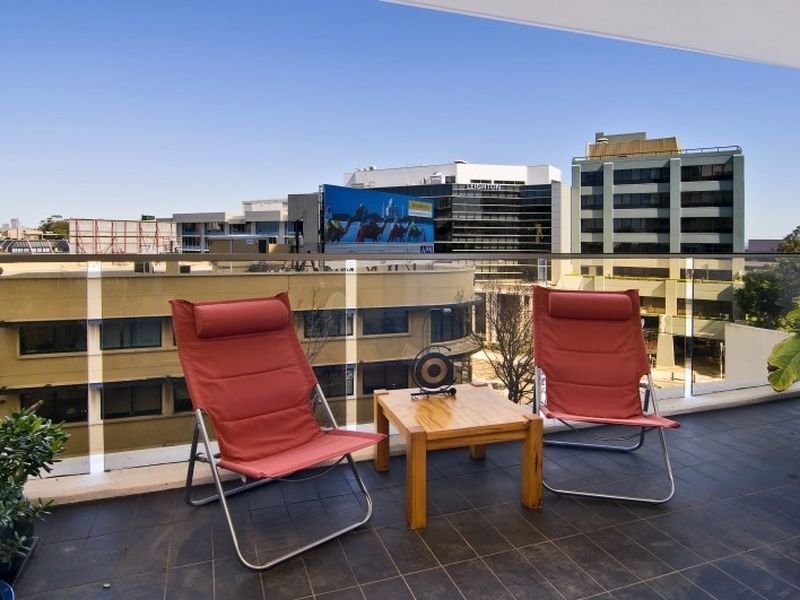 E306/599 Pacific Highway, St Leonards NSW 2065