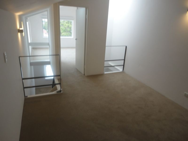 35/12 Hayberry Street, Crows Nest NSW 2065