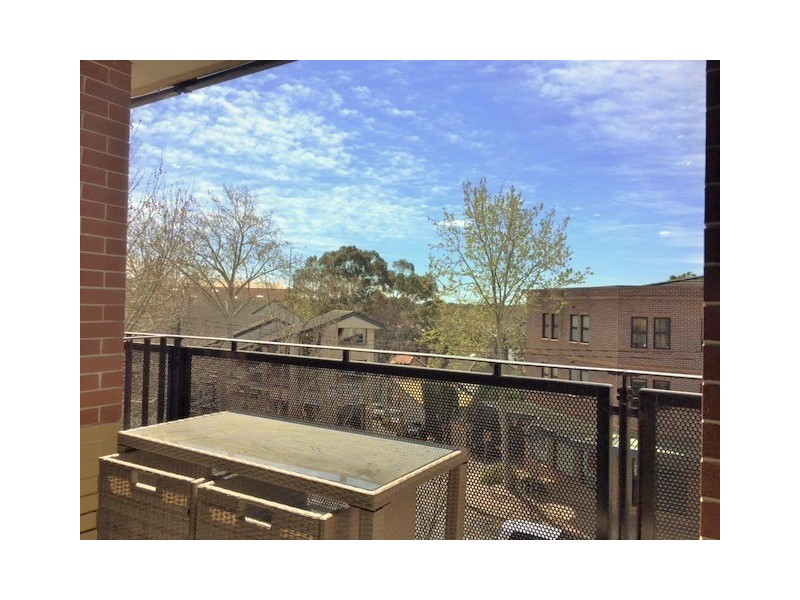 60/236 Pacific Highway, Crows Nest NSW 2065