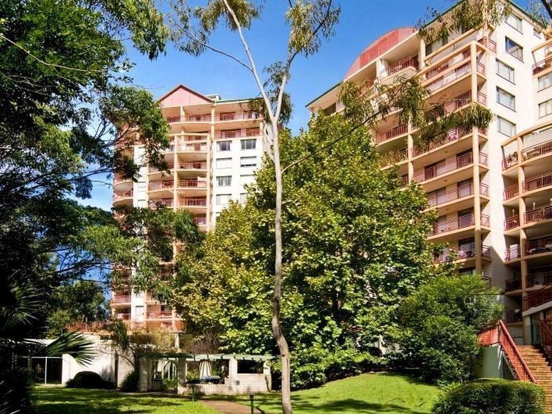 29/15A Herbert Street, St Leonards NSW 2065