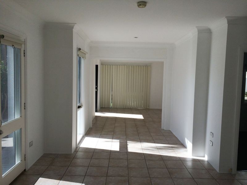 2/66 Eastern Arterial Road, St Ives NSW 2075