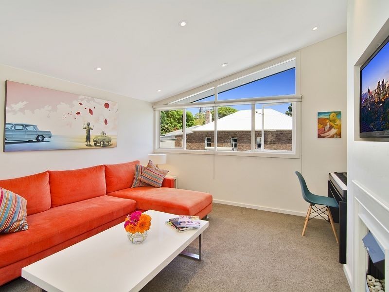 106 West Street, Crows Nest NSW 2065