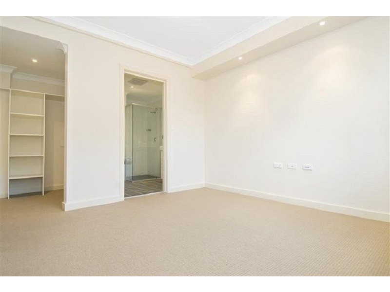 8/80 Hume Lane, Crows Nest NSW 2065