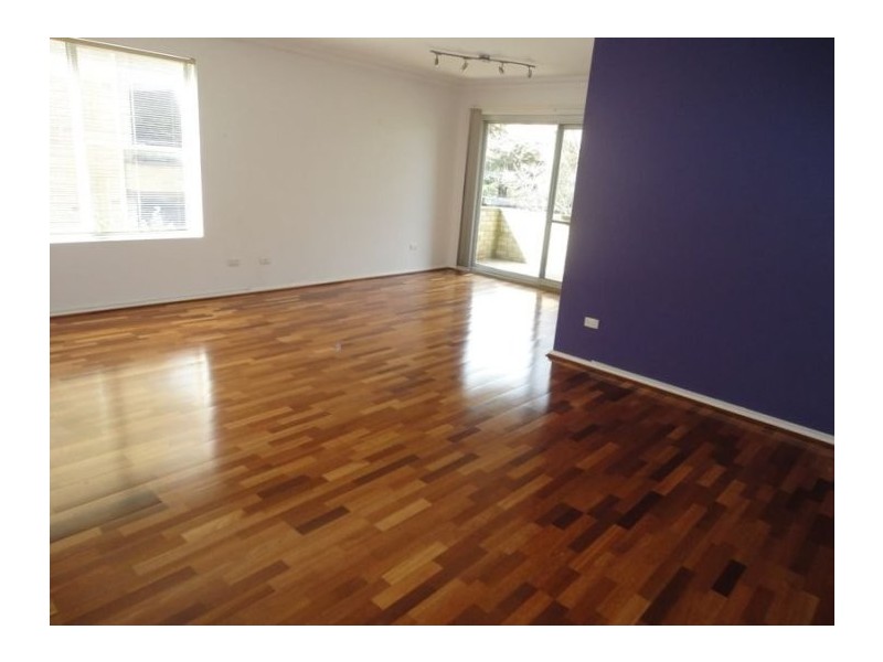 2/8 Hazelbank Road, Waverton NSW 2060