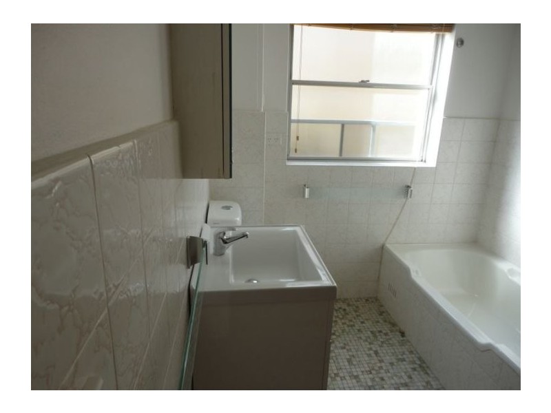 2/8 Hazelbank Road, Waverton NSW 2060