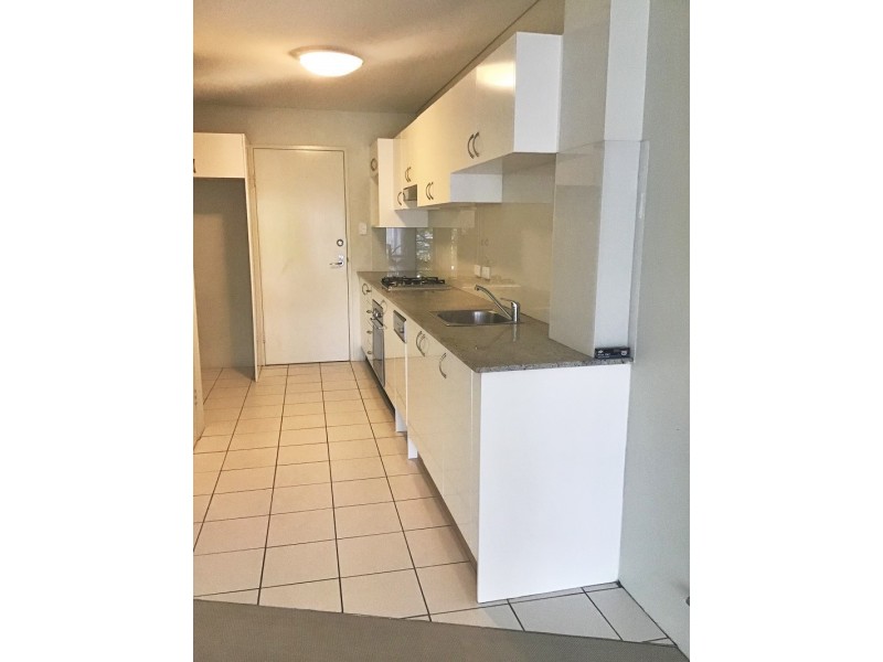 13/29 Holtermann Street, Crows Nest NSW 2065