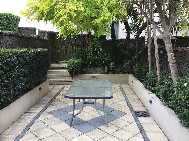 2/69 Ernest Street, Crows Nest NSW 2065