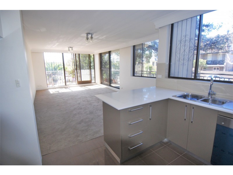 2/140 Alexander Street, Crows Nest NSW 2065