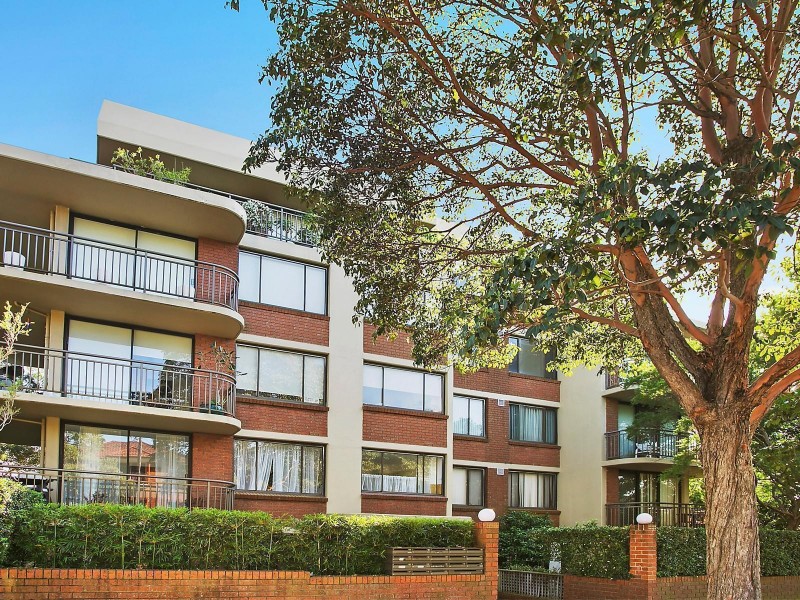 2/140 Alexander Street, Crows Nest NSW 2065
