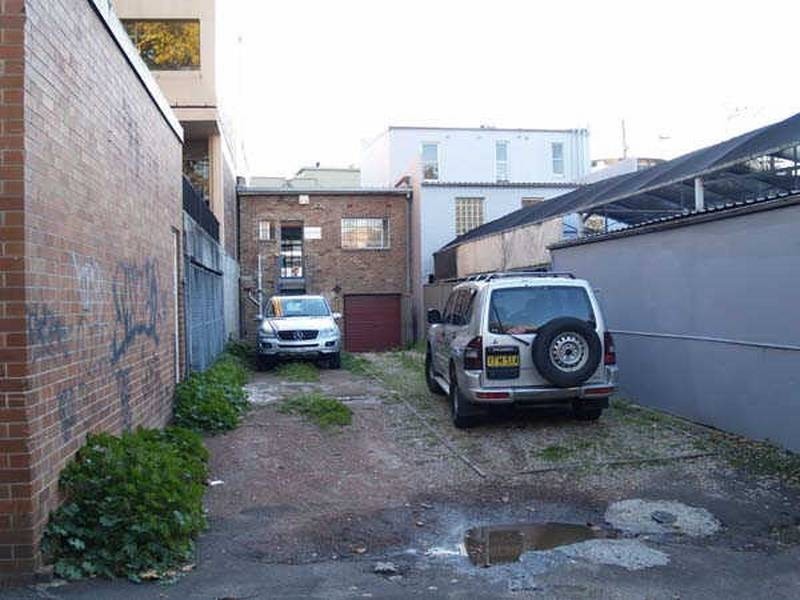 127 Willoughby Road, Crows Nest NSW 2065