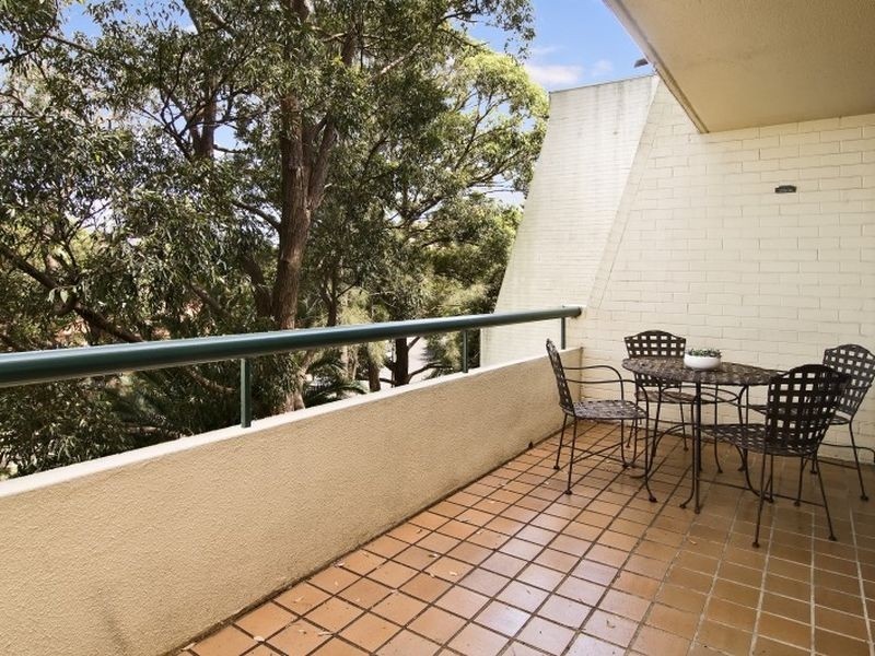 24/3-15 Christie Street, Wollstonecraft NSW 2065