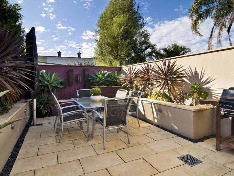 92 Holtermann Street, Crows Nest NSW 2065