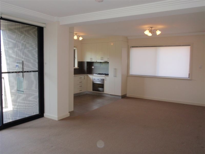 4/80 Hume Lane ( Cnr Atchison St), Crows Nest NSW 2065