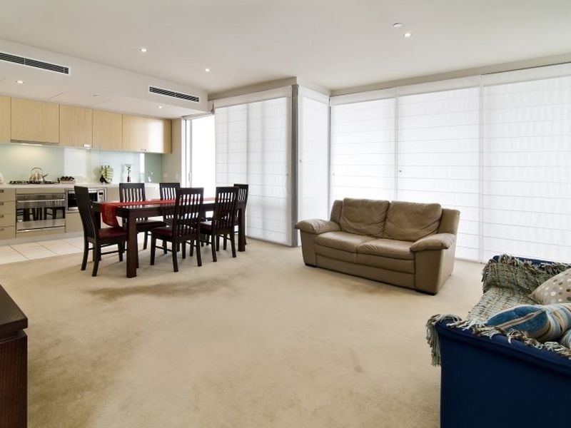 E8.02/599 Pacific Highway, St Leonards NSW 2065