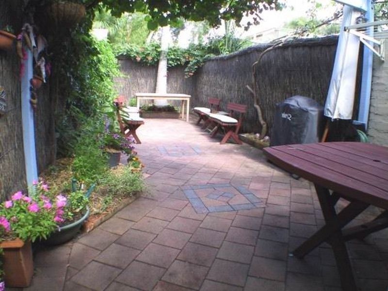 208 West Street, Crows Nest NSW 2065