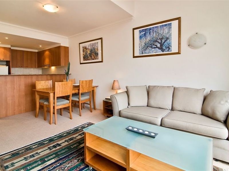 38/13 Ernest Street, Crows Nest NSW 2065