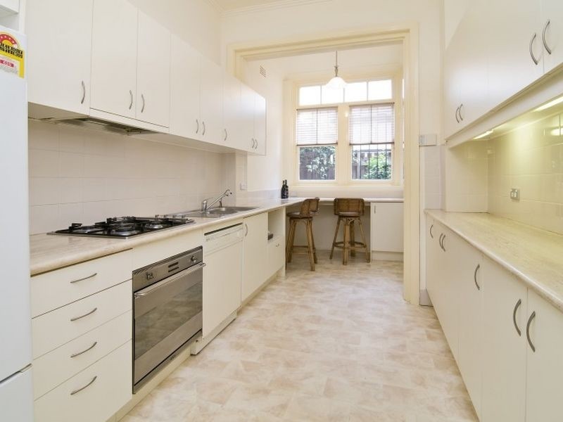1/7 Milner Crescent, Wollstonecraft NSW 2065