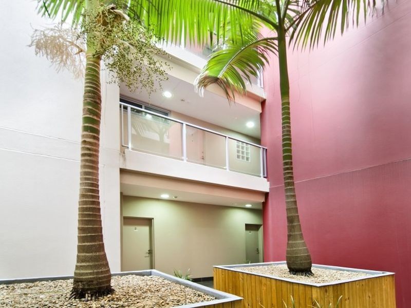 2/30-36 Albany Street, St Leonards NSW 2065